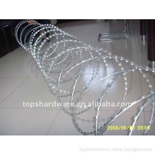 BTO-22 barbed razor wire